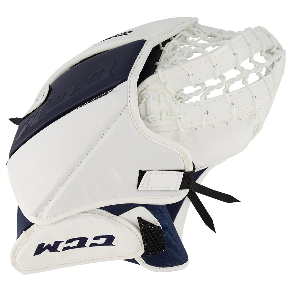 Ccm Extreme Flex E5.9 Intermediate Goalie Catcher